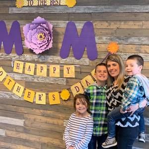 Meet your Posher, Connie